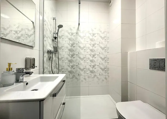 Przyjazni 16 27 - Self Check-in 20h - Lift ורוצלב